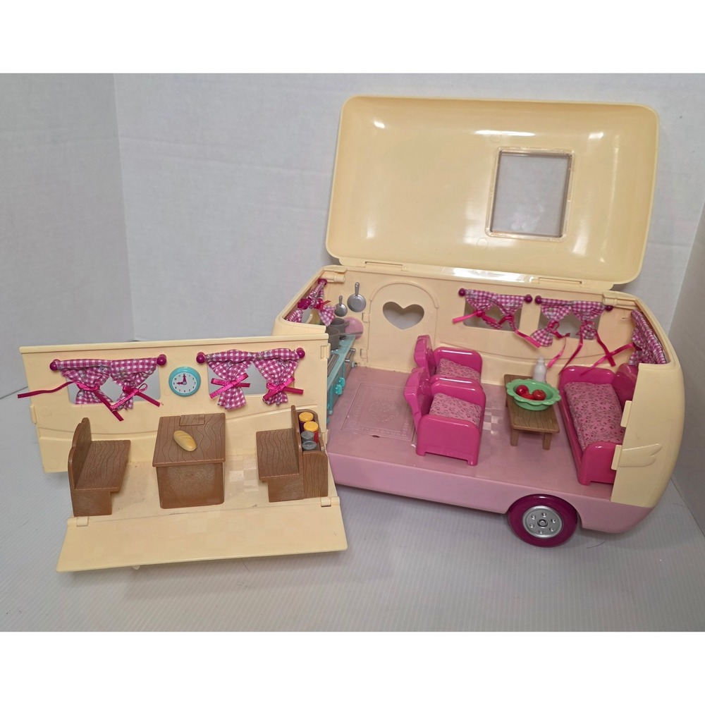 Li'l Woodzeez Happy Camper Playset OS Pink Fair 6153Z as is incomplete